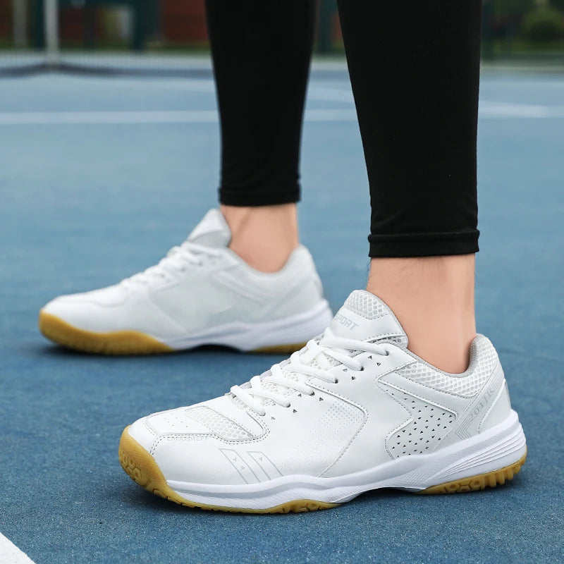 Professionelle Tennisschuhe für Damen und Herren